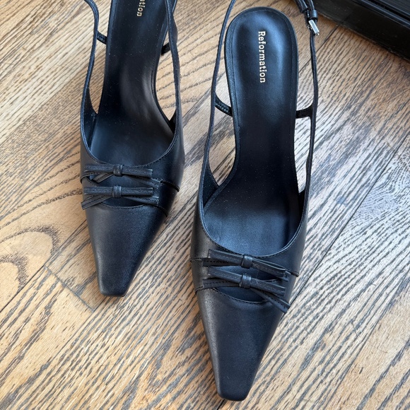 Reformation Shoes - Reformation Noreen Slingback Pump Black - Size 9.5